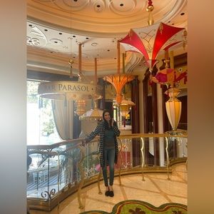 Meet your Posher, Veronica